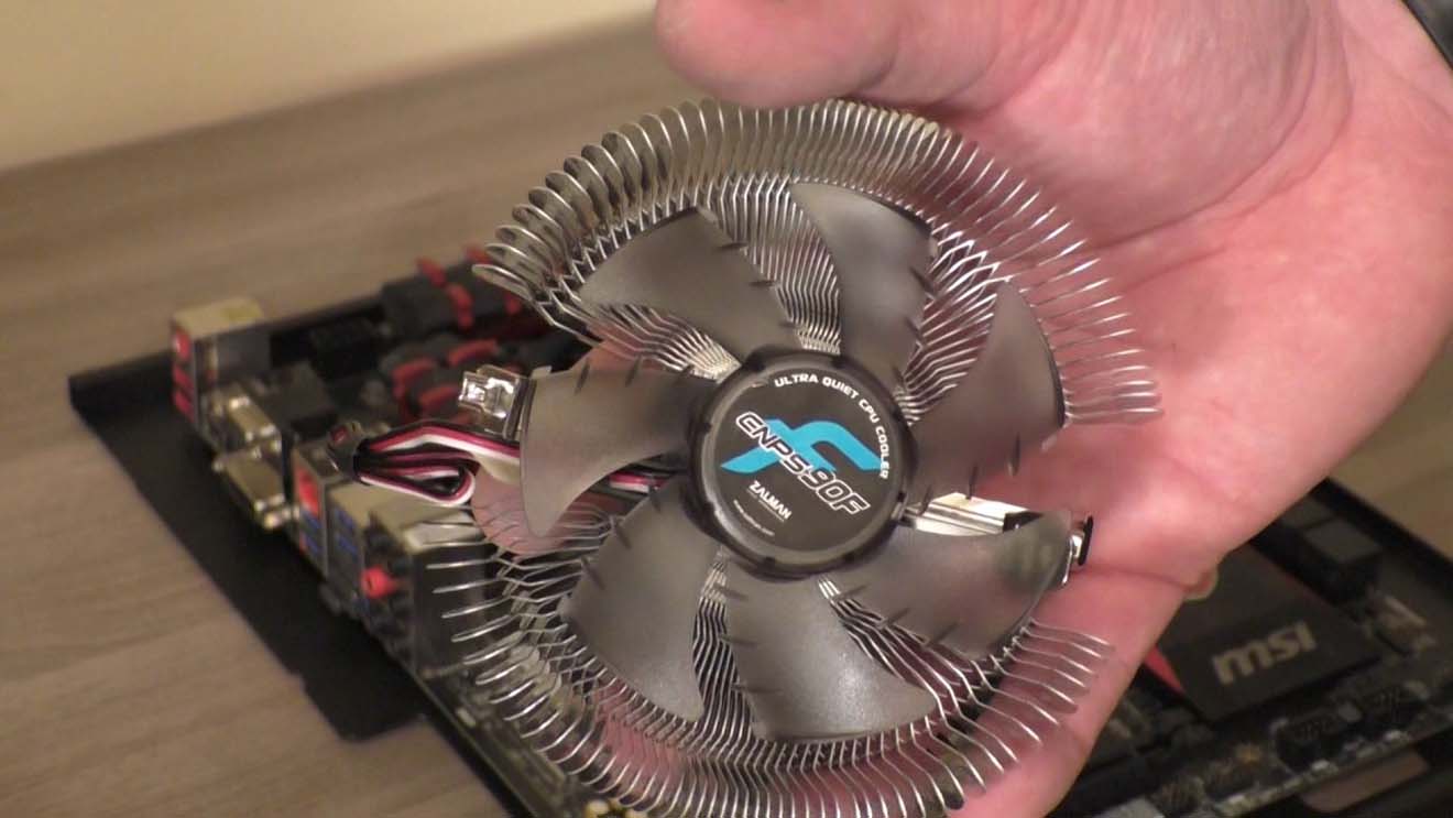 Замена вентилятора на компьютере в Сертолово